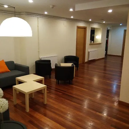 Hotel Q 2*