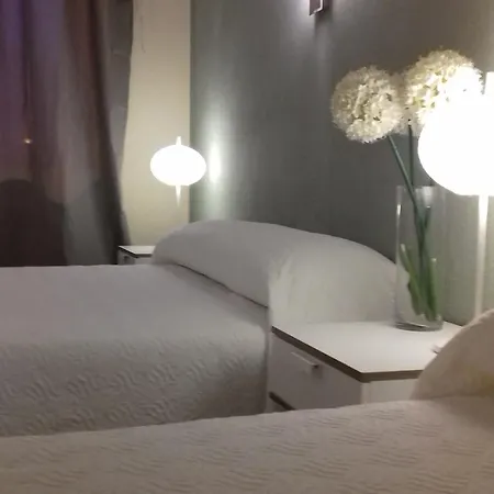 Hotel Q 2*