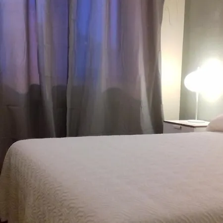 Q Hotel