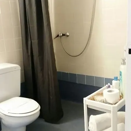Q 2*