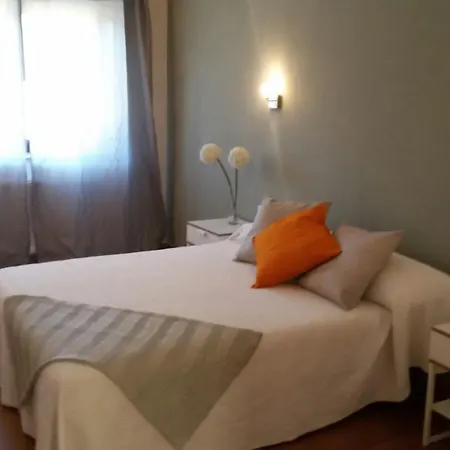 Hotel Q 2*
