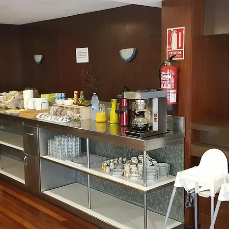 Q Hotel 2*