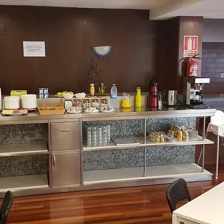Q Hotel
